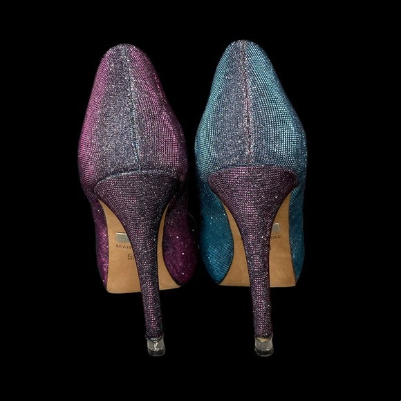 🎉HP🎉 Badgley Mischka Purple and Blue Shimmer Peep Toe Heels - Picture 3 of 8